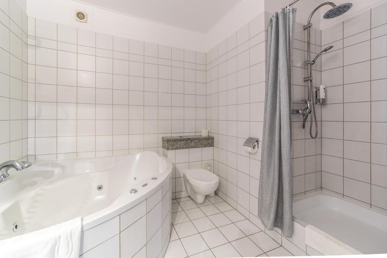 Hotel Fenix Jelenia Góra Екстериор снимка